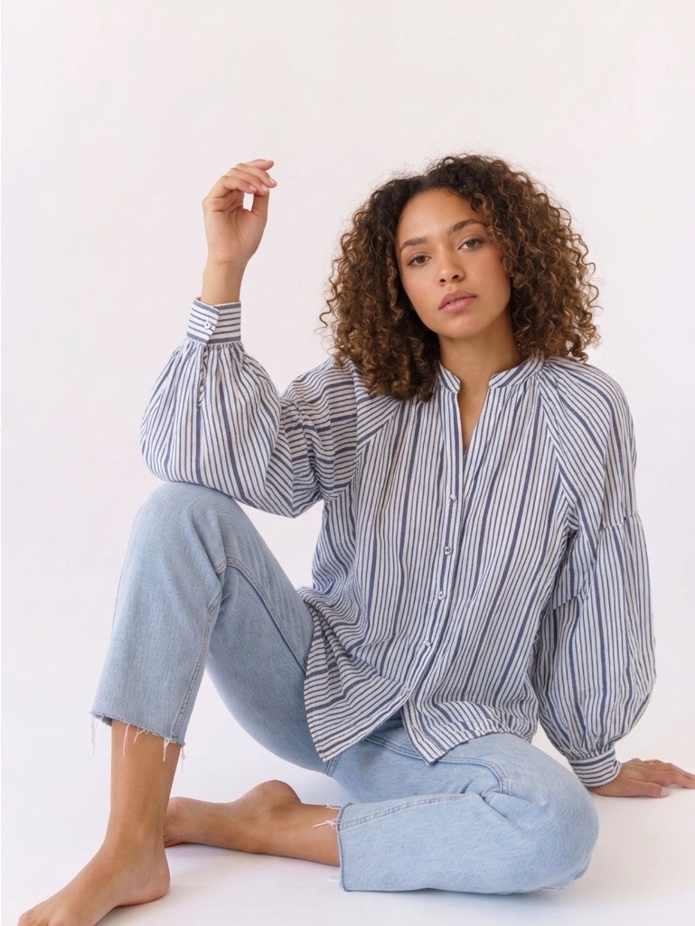 Gibson Latimer Blue & White Striped Balloon-Sleeve Button Down